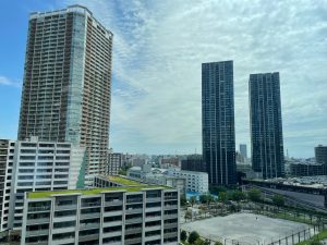 東京支社のビルから見た外の風景